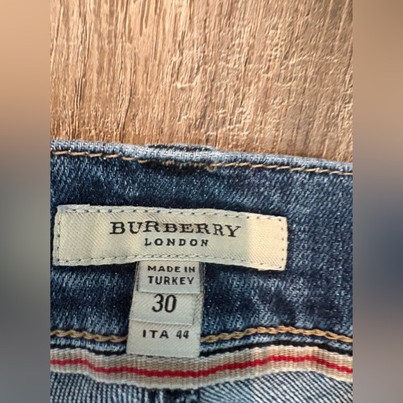 Burberry Women’s Vintage Y2K 00s Low Rise Flared Bootcut Midwash Jeans - Picture 5 of 12